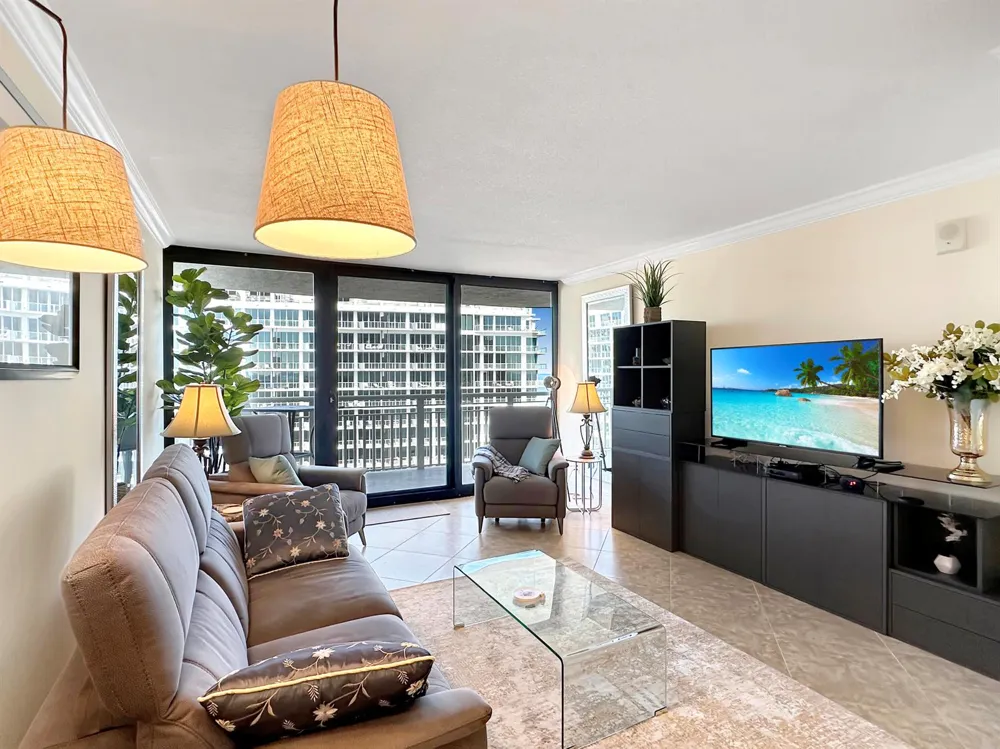 3000 Ocean Drive #20-b Singer Island, FL 33404