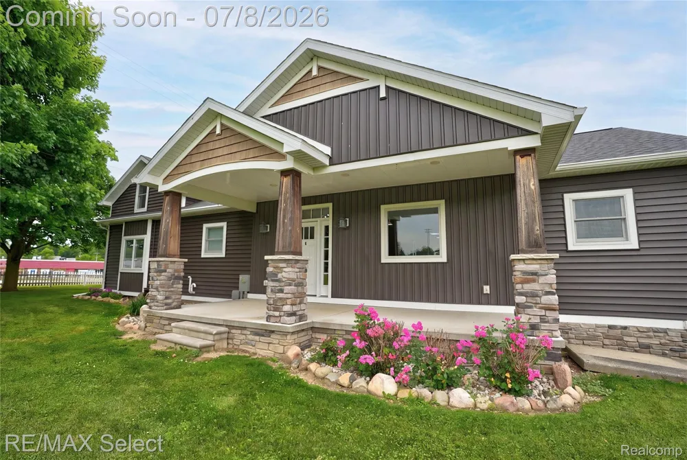 11025 Davison Road Davison Township, MI 48423