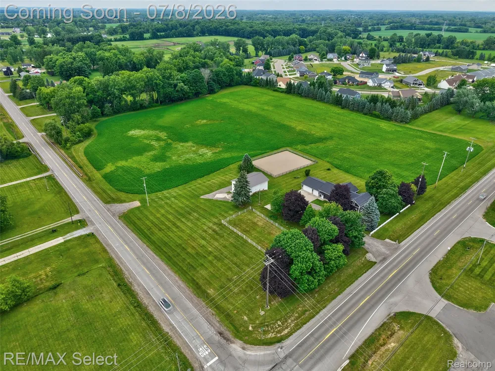 11025 Davison Road Davison Township, MI 48423