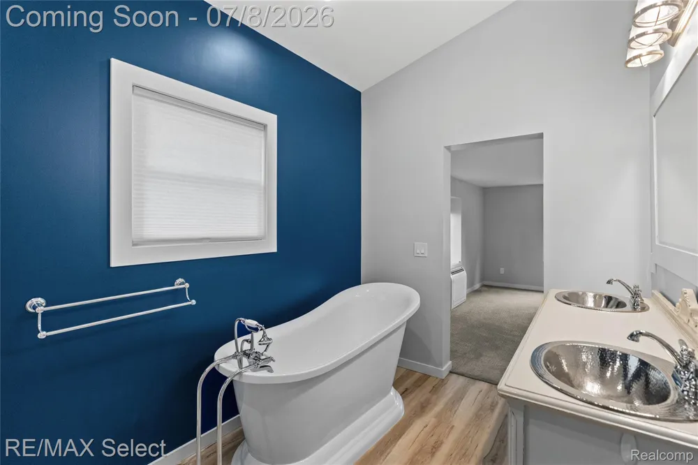 11025 Davison Road Davison Township, MI 48423