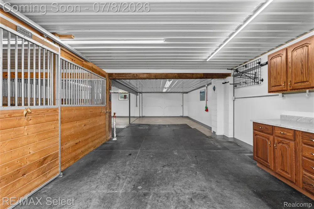 11025 Davison Road Davison Township, MI 48423