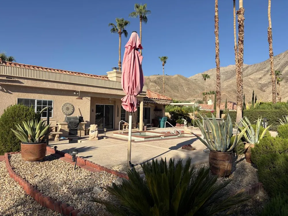 102 Chelsea Circle Palm Desert, CA 92260