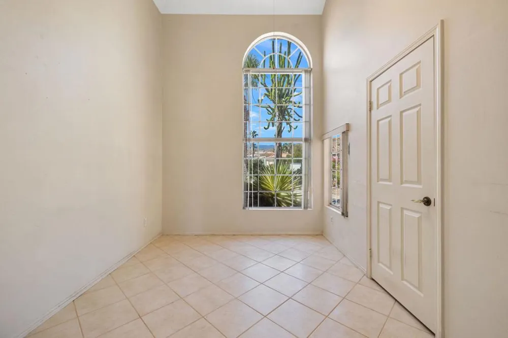 102 Chelsea Circle Palm Desert, CA 92260