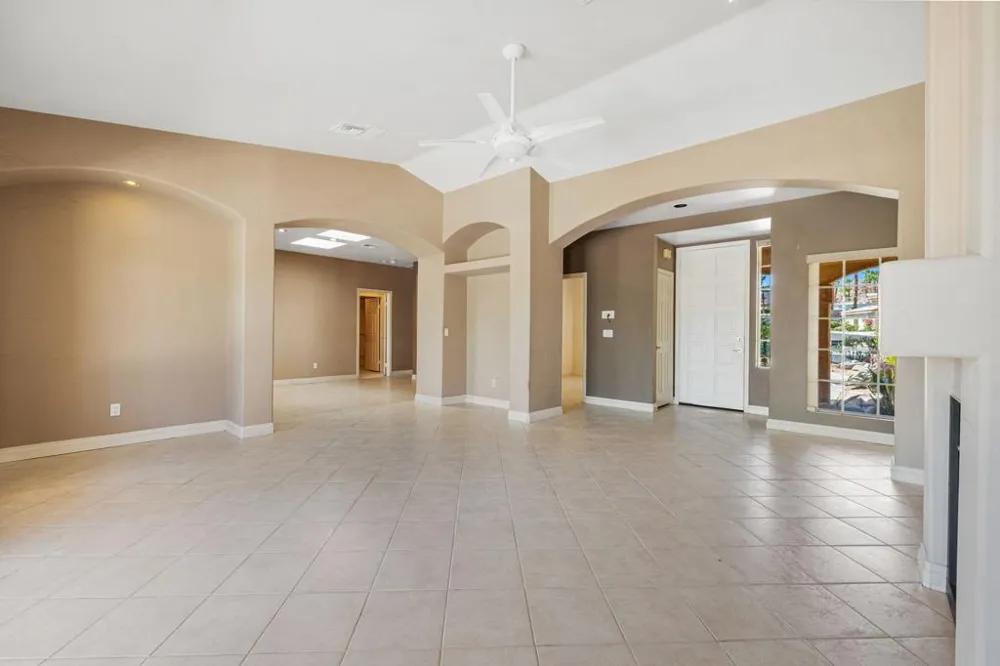 102 Chelsea Circle Palm Desert, CA 92260