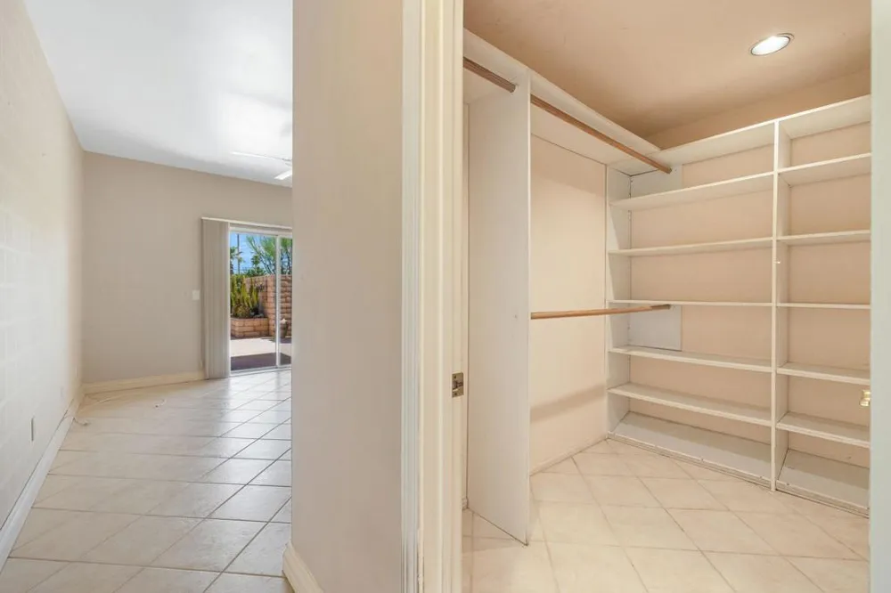 102 Chelsea Circle Palm Desert, CA 92260