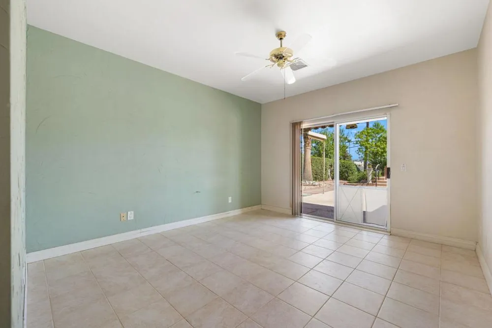 102 Chelsea Circle Palm Desert, CA 92260
