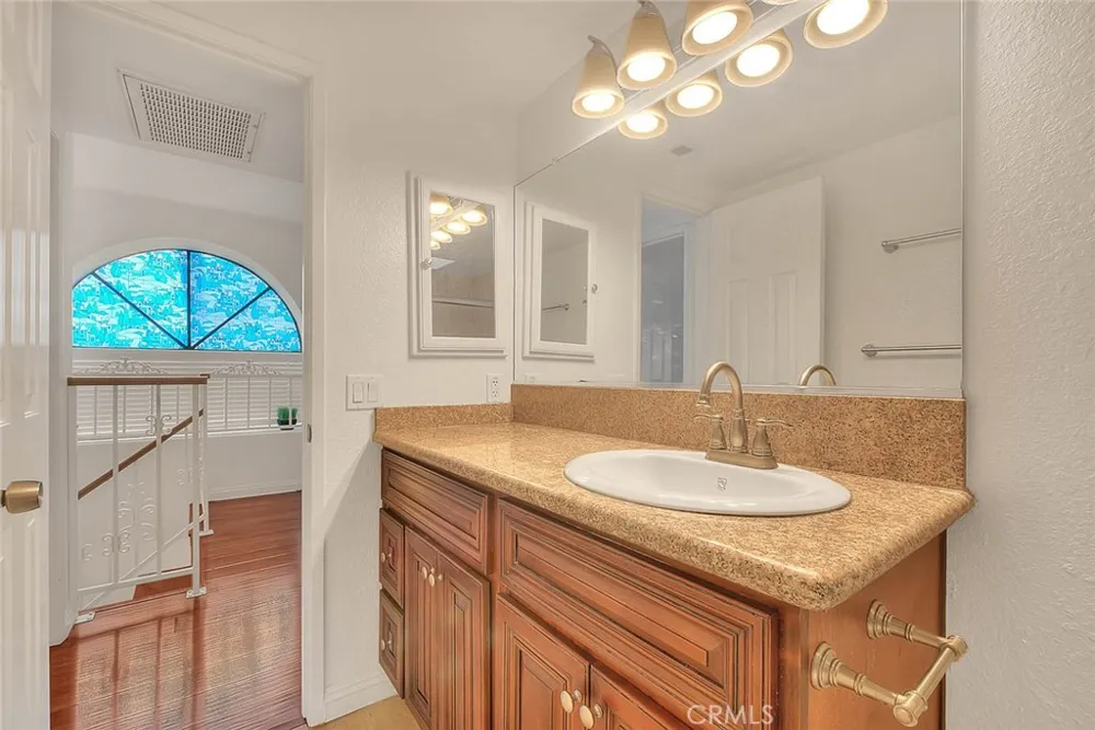 319 N Lincoln Apt A Monterey Park, CA 91755