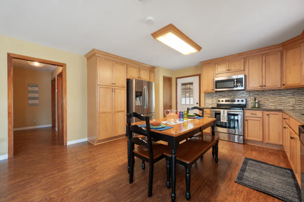 2350 Wisteria Drive Kingsland, TX 78639