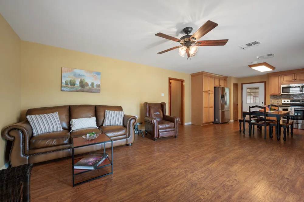 2350 Wisteria Drive Kingsland, TX 78639