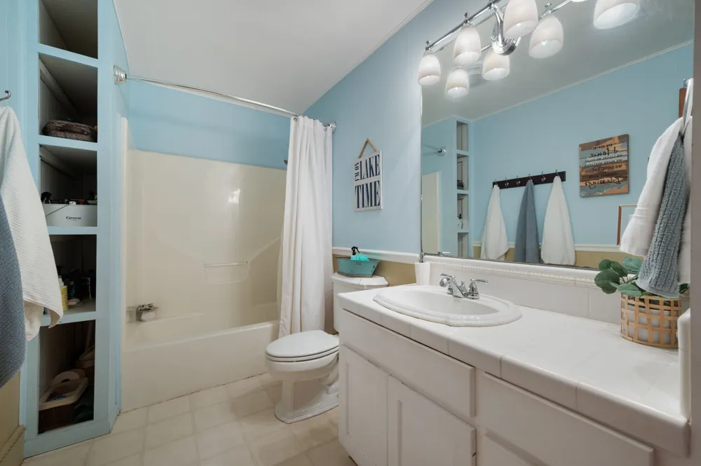 2350 Wisteria Drive Kingsland, TX 78639