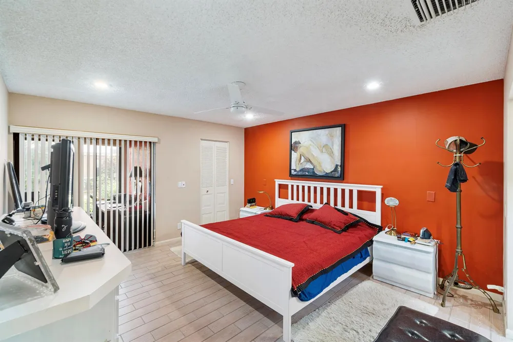 10900 Waterberry Court Boca Raton, FL 33498