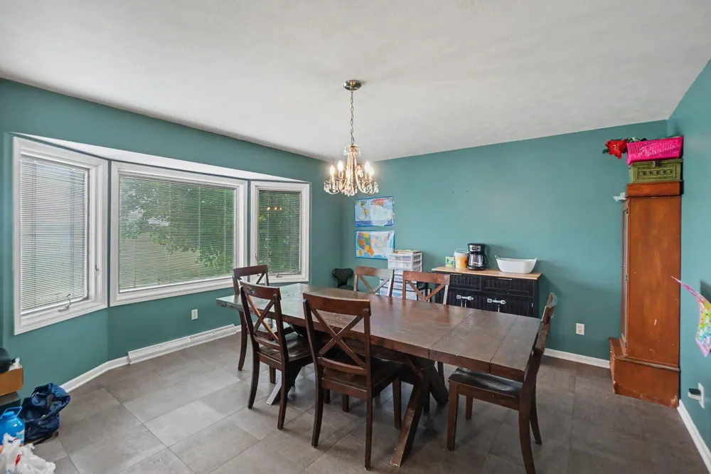 678 Apache Drive Fremont, MI 49412