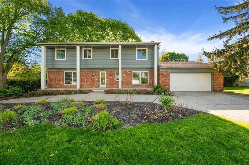 7381 Cathedral Drive Bloomfield Hills, MI 48301