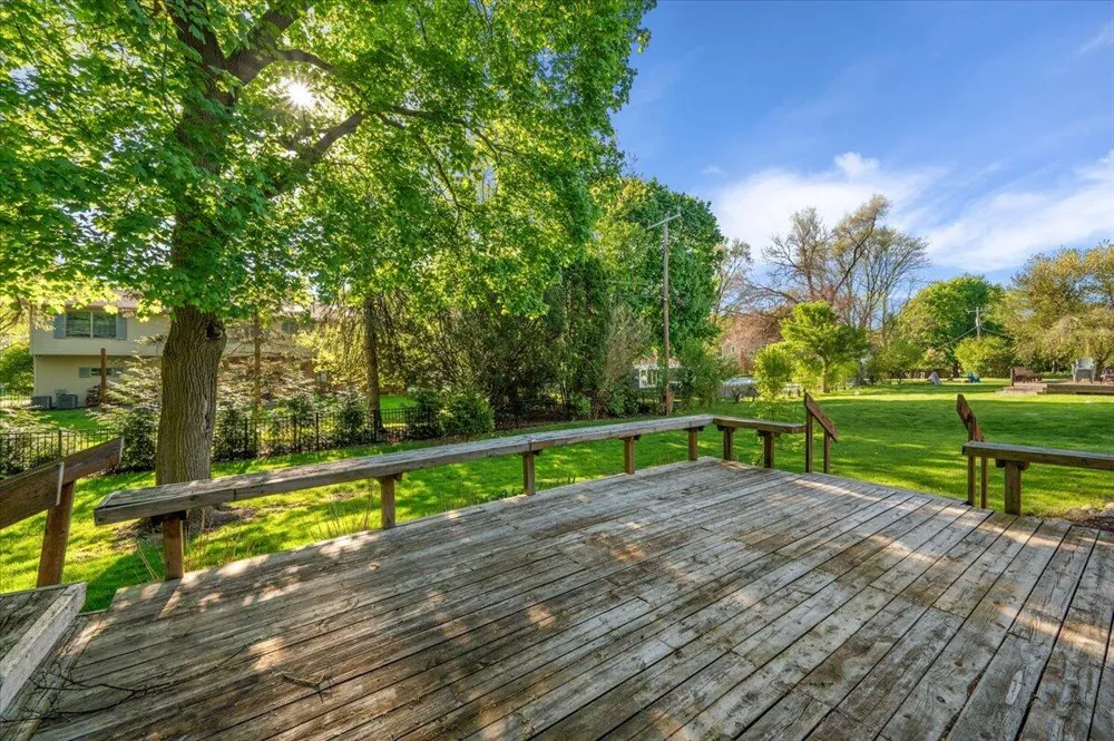 7381 Cathedral Drive Bloomfield Hills, MI 48301