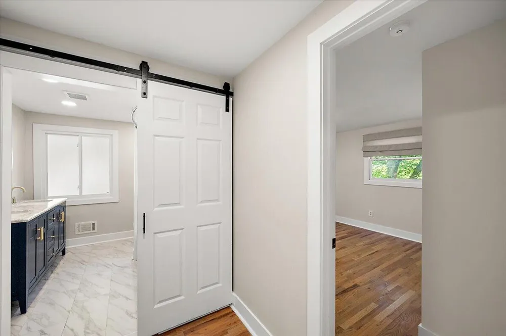 7381 Cathedral Drive Bloomfield Hills, MI 48301