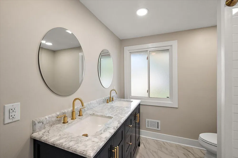 7381 Cathedral Drive Bloomfield Hills, MI 48301
