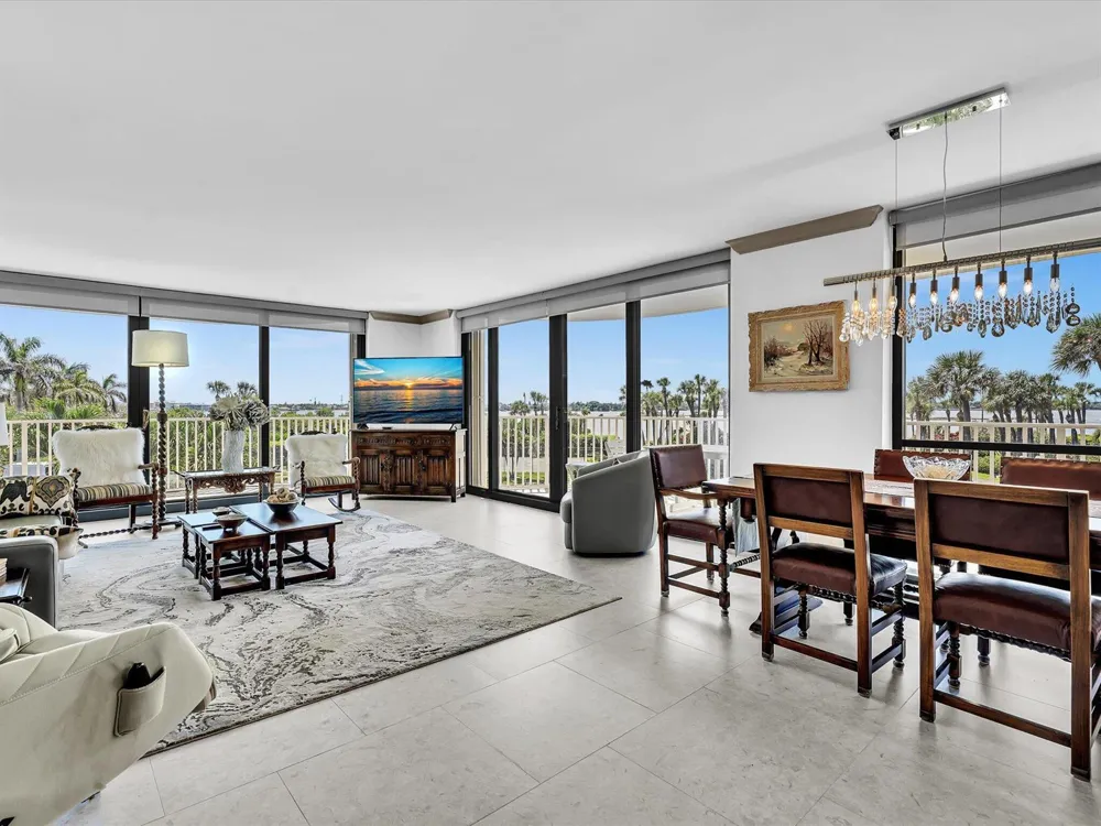 3360 S Ocean Boulevard #2a Palm Beach, FL 33480