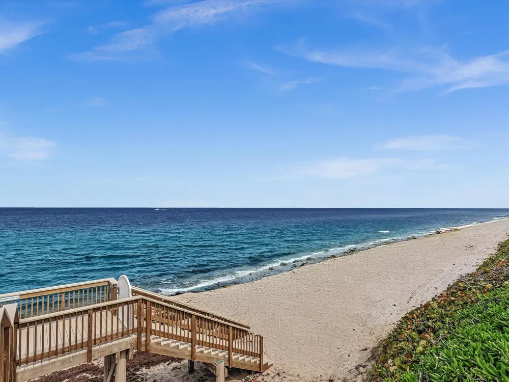 3360 S Ocean Boulevard #2a Palm Beach, FL 33480