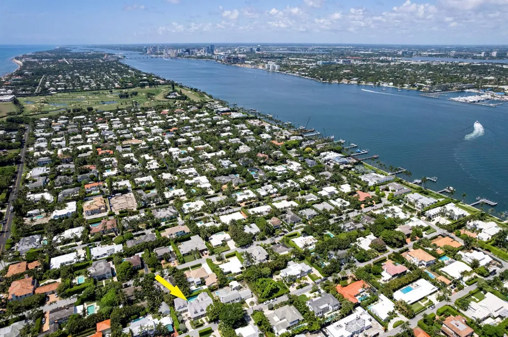 222 Monterey Road Palm Beach, FL 33480