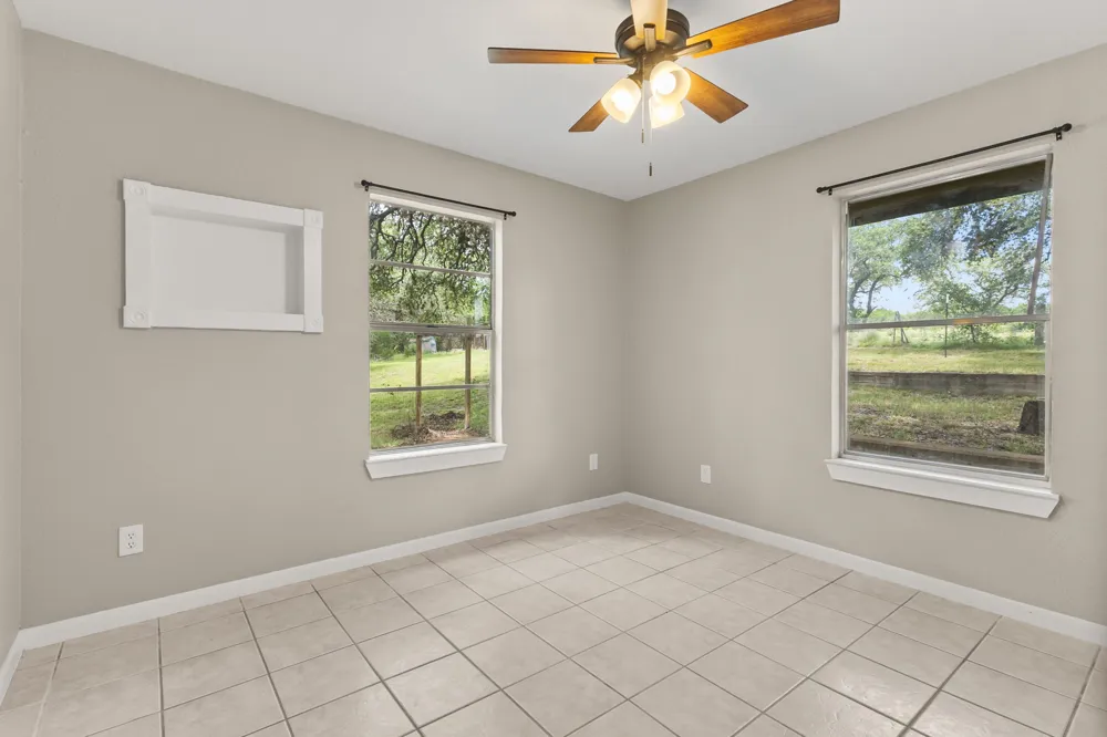 600 Windrush Canyon Lake, TX 78133