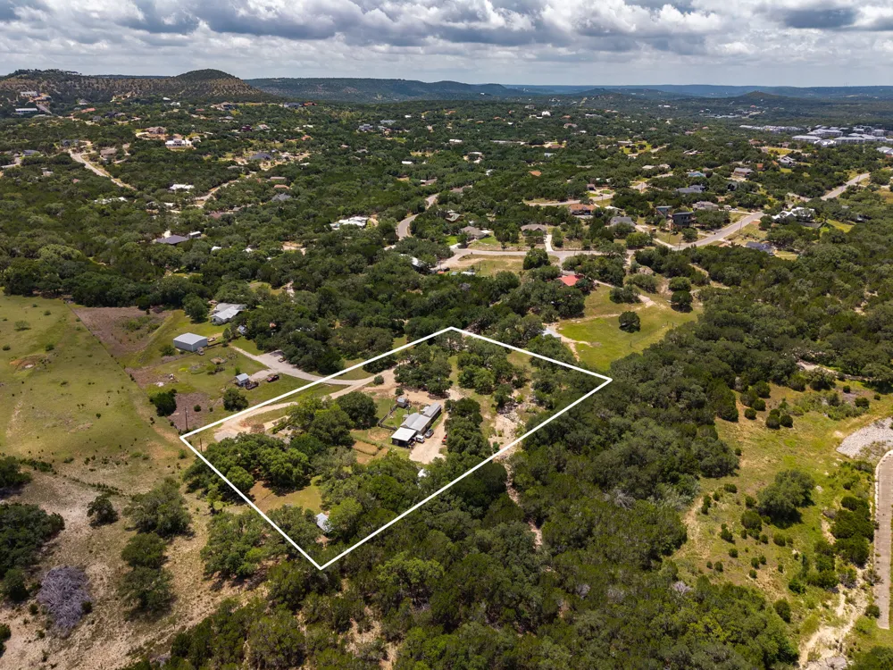 600 Windrush Canyon Lake, TX 78133