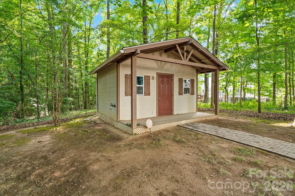 10108 Squires Way Cornelius, NC 28031