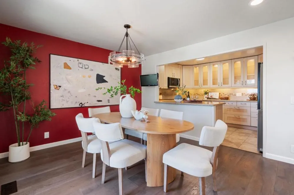 2391 Lyall Way Belmont, CA 94002