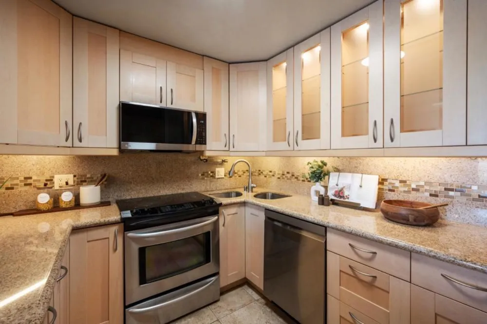 2391 Lyall Way Belmont, CA 94002