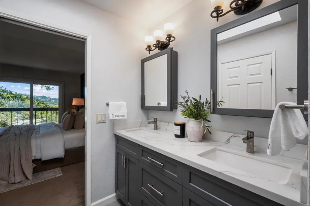 2391 Lyall Way Belmont, CA 94002