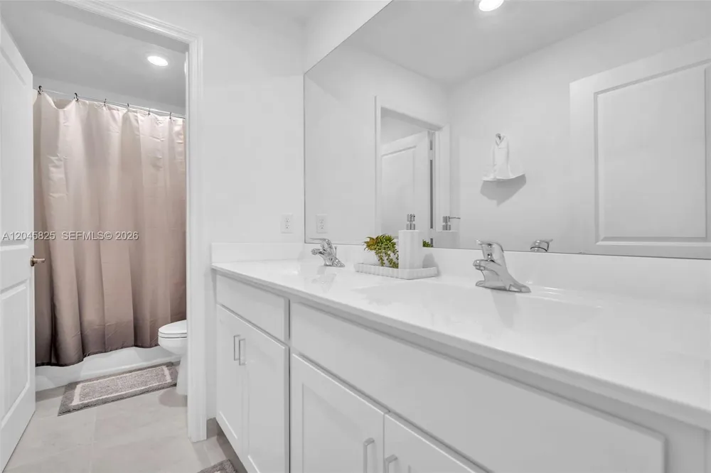 4226 Bent River Rd Lake Worth, FL 33467