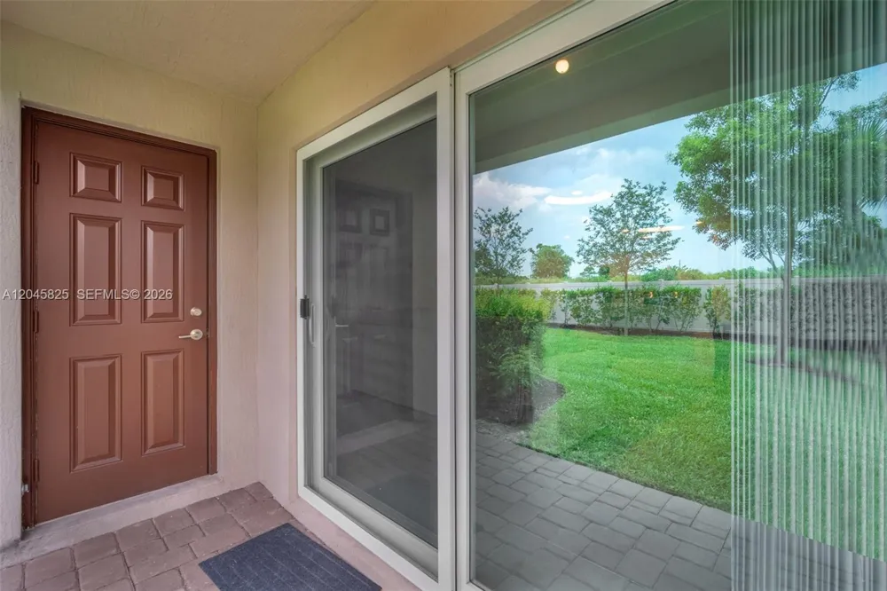 4226 Bent River Rd Lake Worth, FL 33467