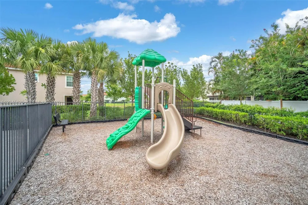 4226 Bent River Rd Lake Worth, FL 33467