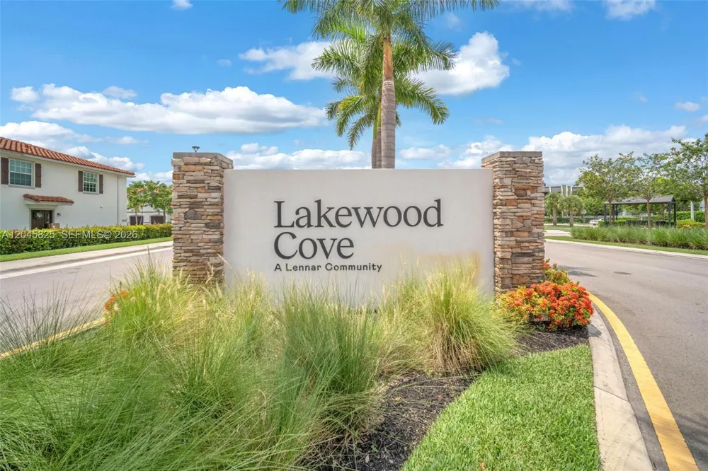 4226 Bent River Rd Lake Worth, FL 33467