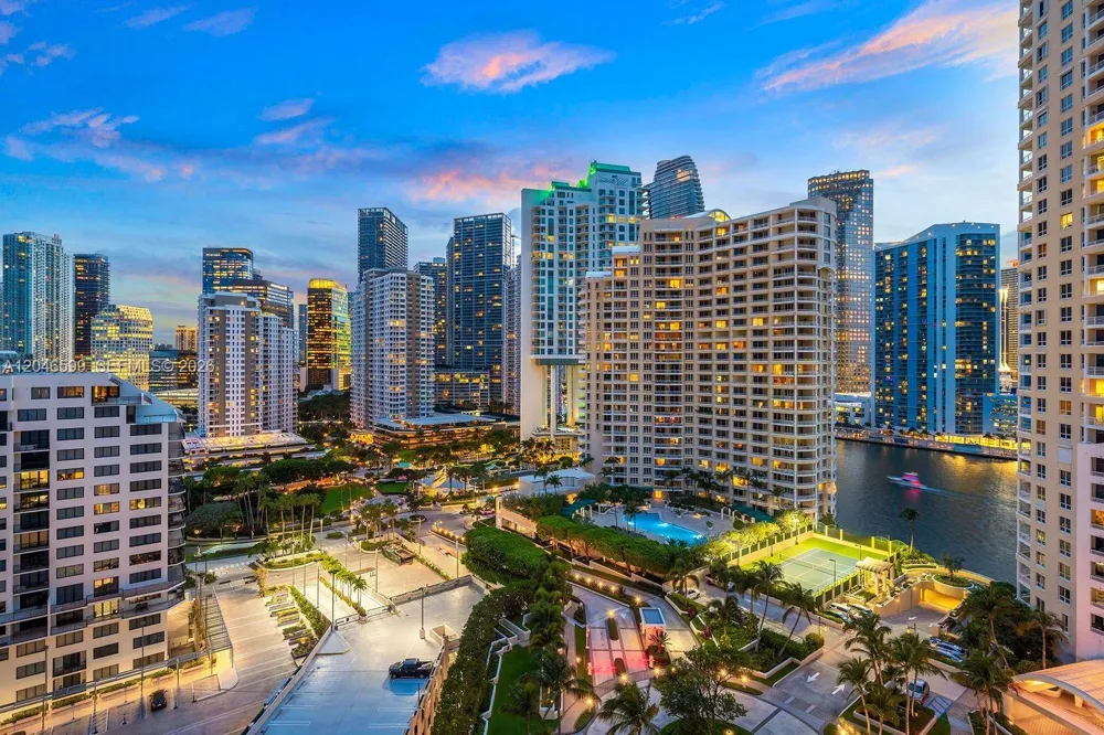 808 Brickell Key Dr #1808 Miami, FL 33131
