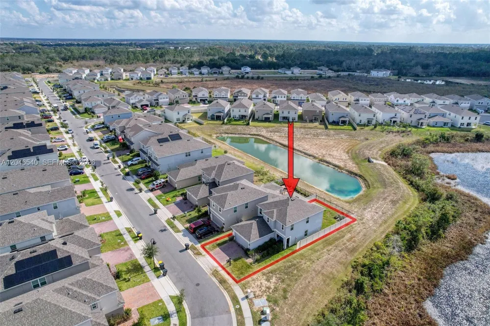 857 scrub oak hammock rd Davenport, FL 33837