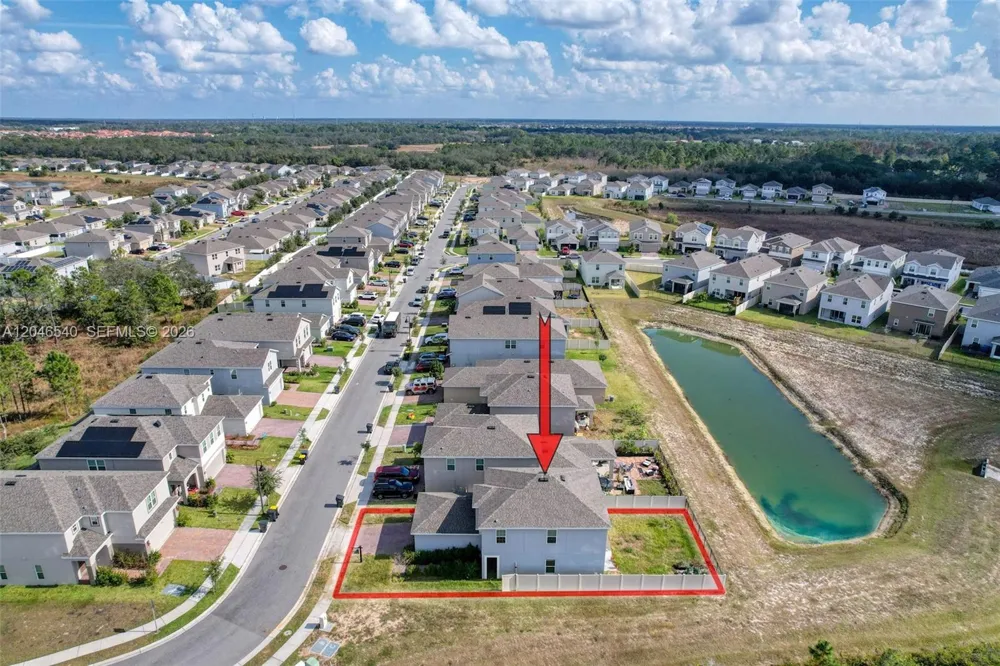 857 scrub oak hammock rd Davenport, FL 33837