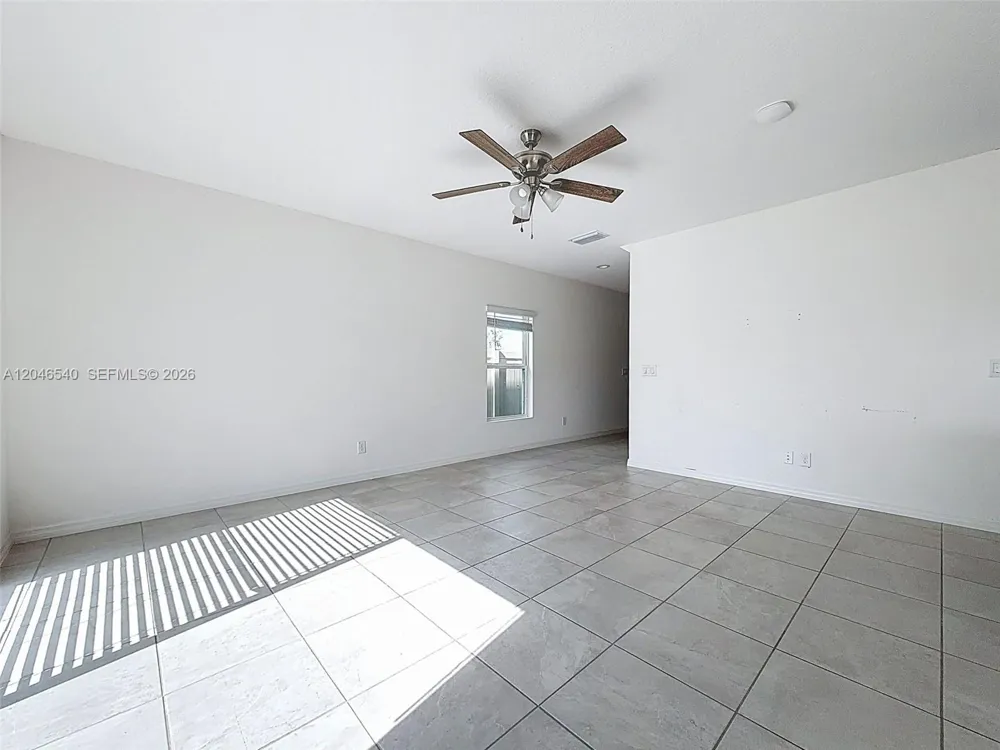 857 scrub oak hammock rd Davenport, FL 33837
