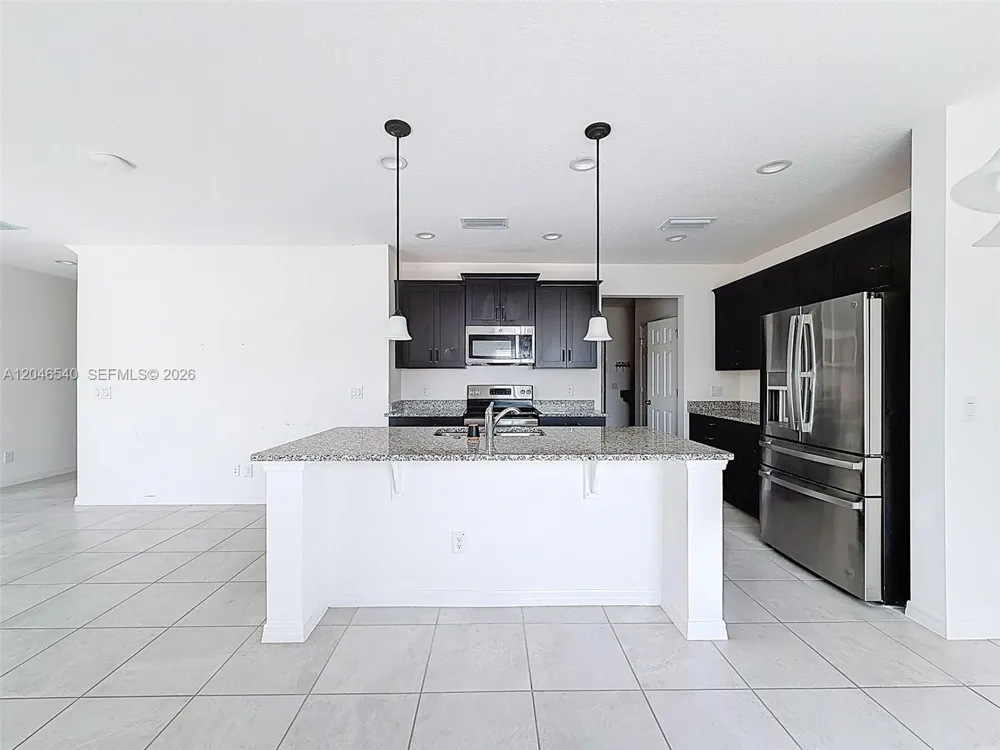 857 scrub oak hammock rd Davenport, FL 33837
