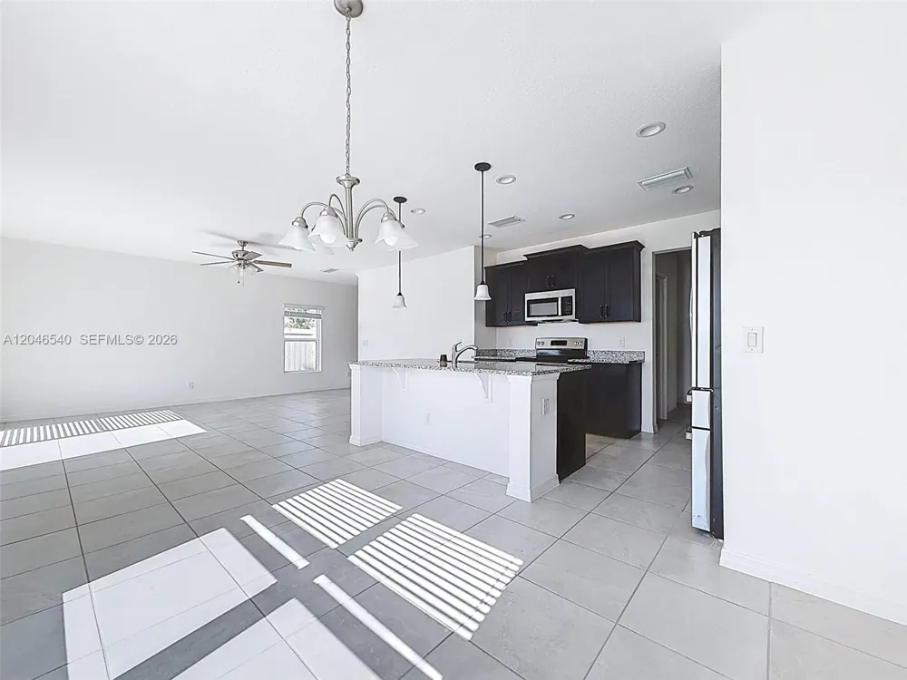 857 scrub oak hammock rd Davenport, FL 33837