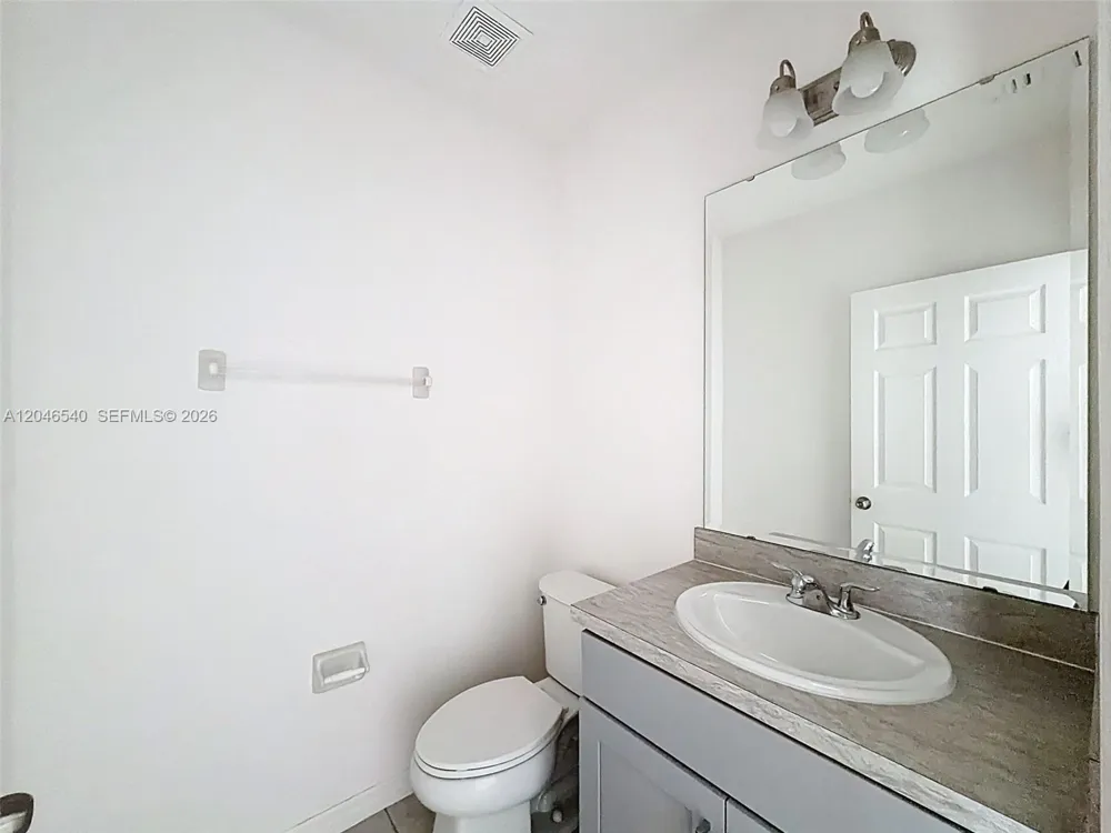 857 scrub oak hammock rd Davenport, FL 33837