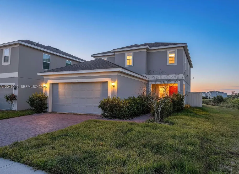 857 scrub oak hammock rd Davenport, FL 33837