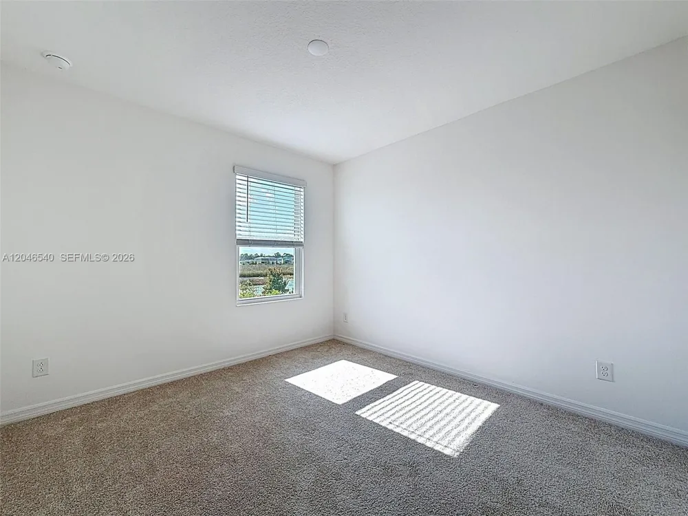 857 scrub oak hammock rd Davenport, FL 33837