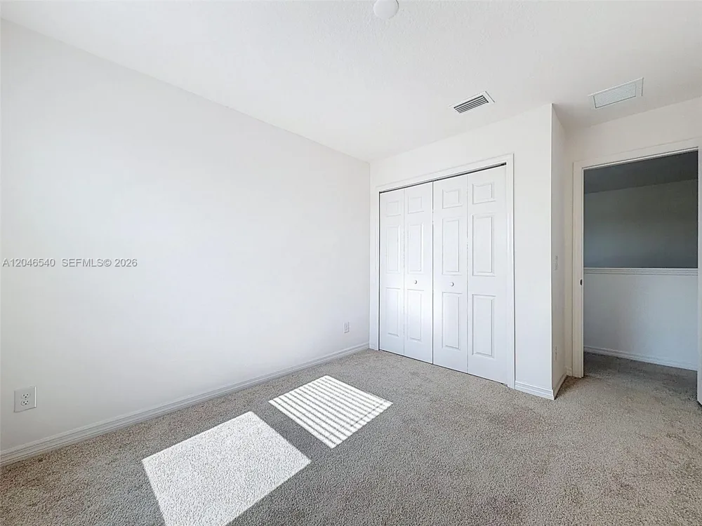 857 scrub oak hammock rd Davenport, FL 33837