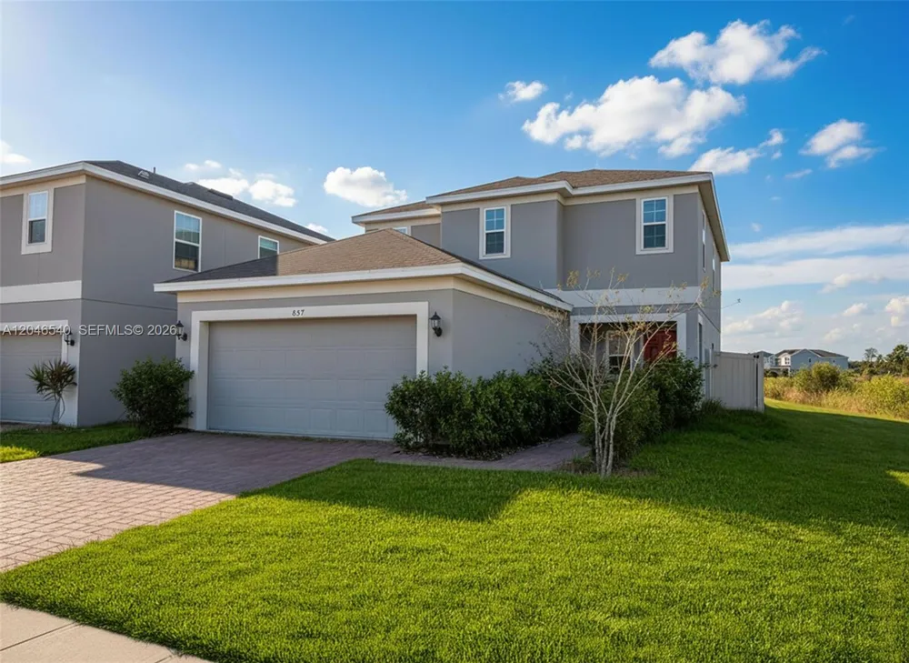 857 scrub oak hammock rd Davenport, FL 33837