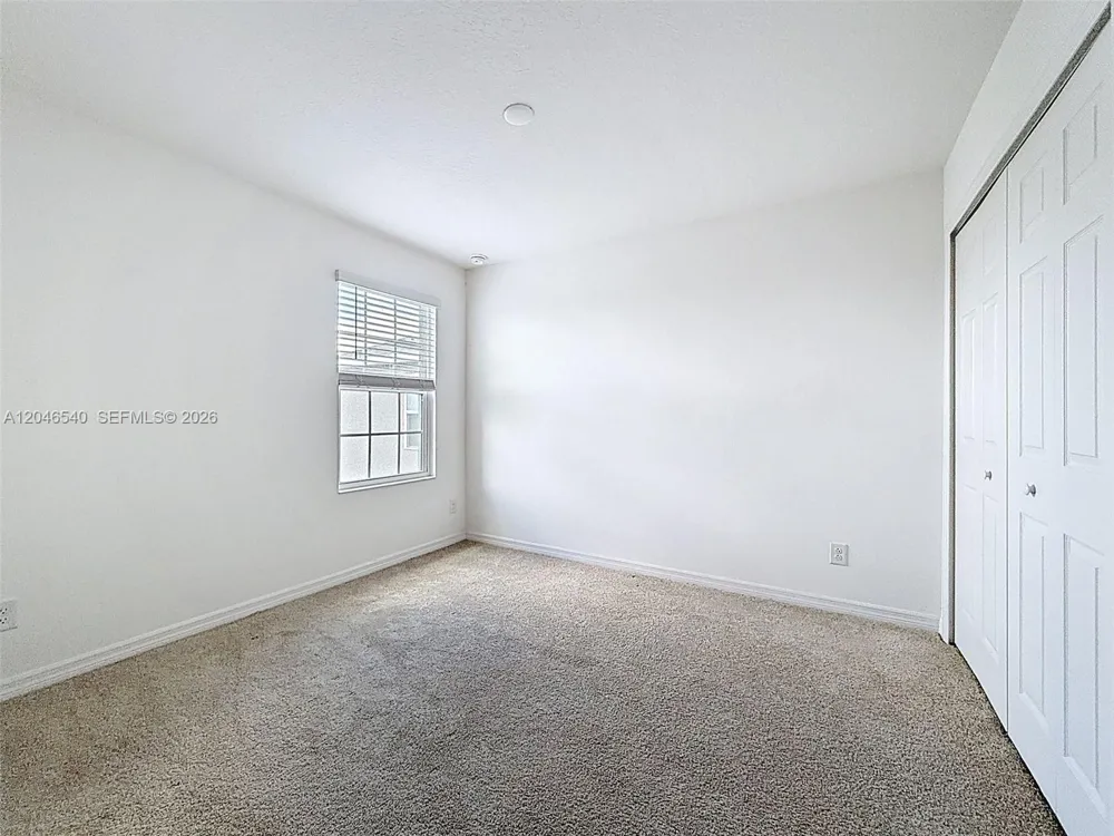857 scrub oak hammock rd Davenport, FL 33837