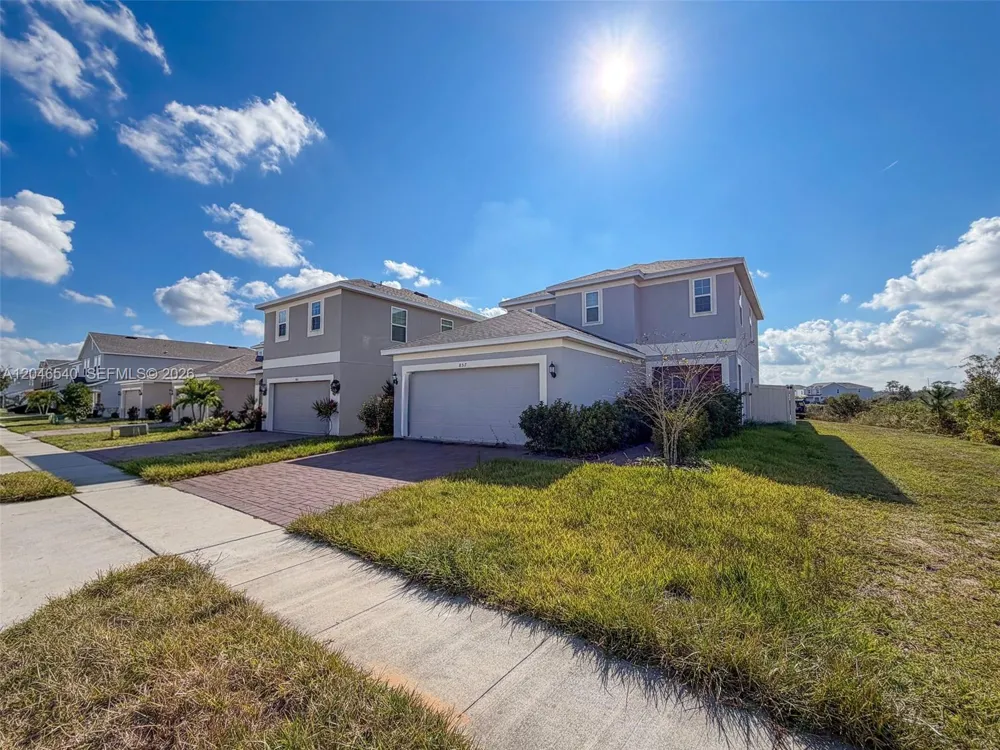 857 scrub oak hammock rd Davenport, FL 33837