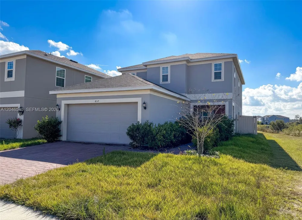 857 scrub oak hammock rd Davenport, FL 33837