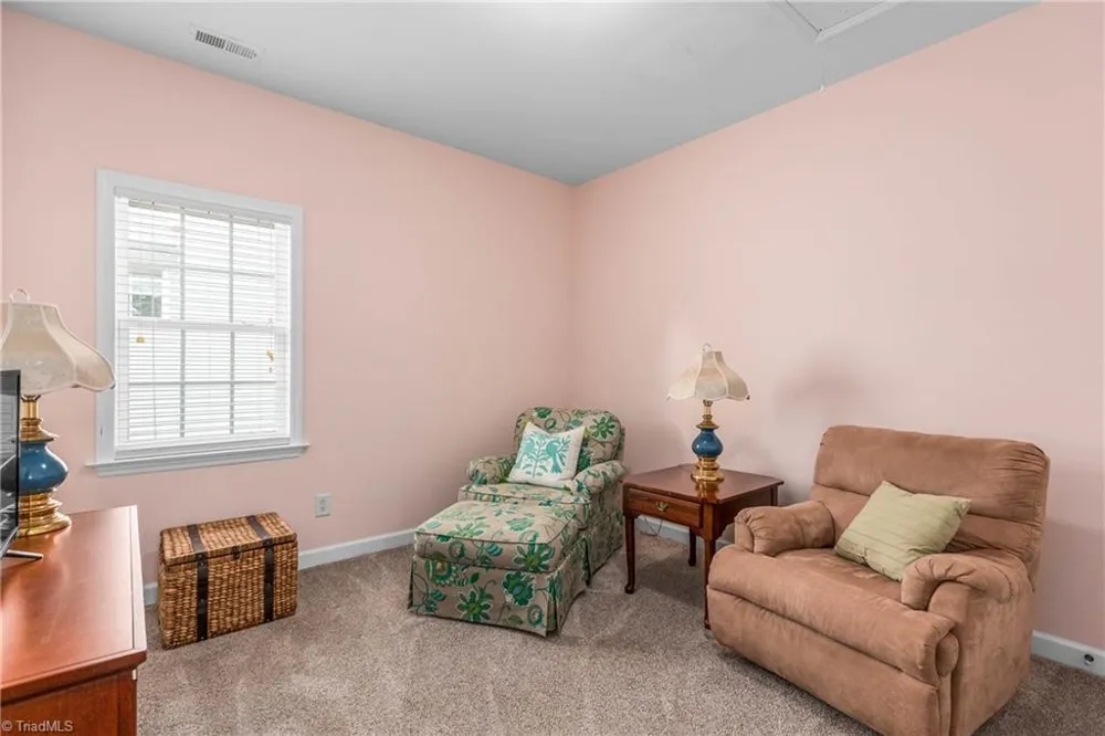 6604 Springfield Village Lane Clemmons, NC 27012