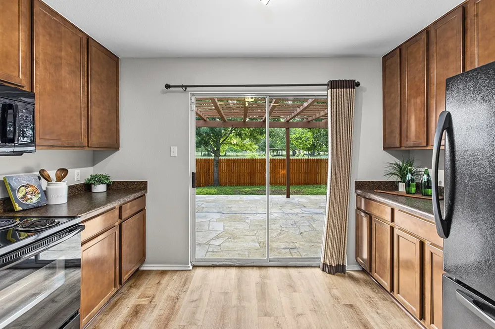 11328 Ashbrook Drive Manchaca, TX 78652