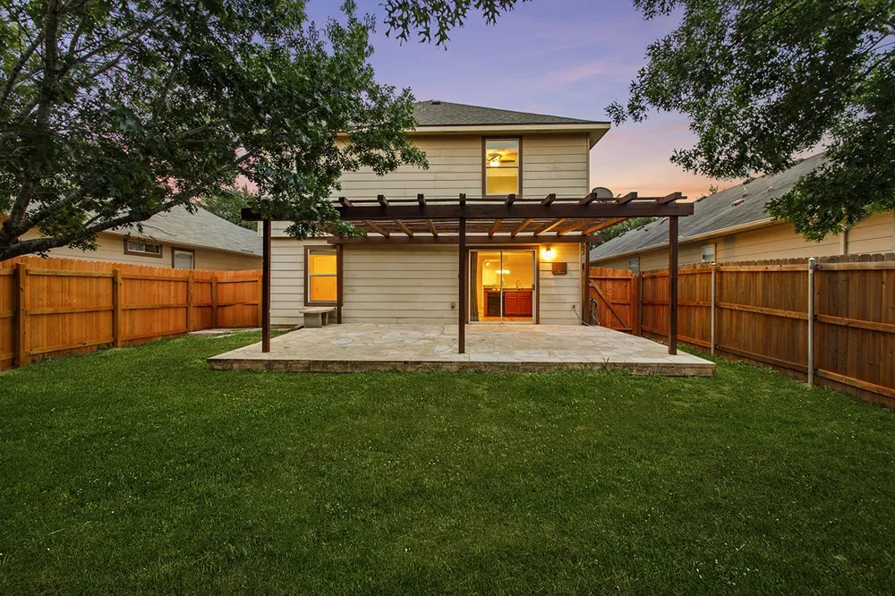 11328 Ashbrook Drive Manchaca, TX 78652